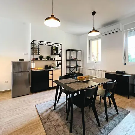 Appartement Terrace Charm 25